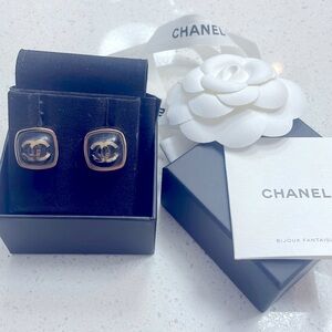 Brand New Never Worn Chanel square black with gold cc earrings.